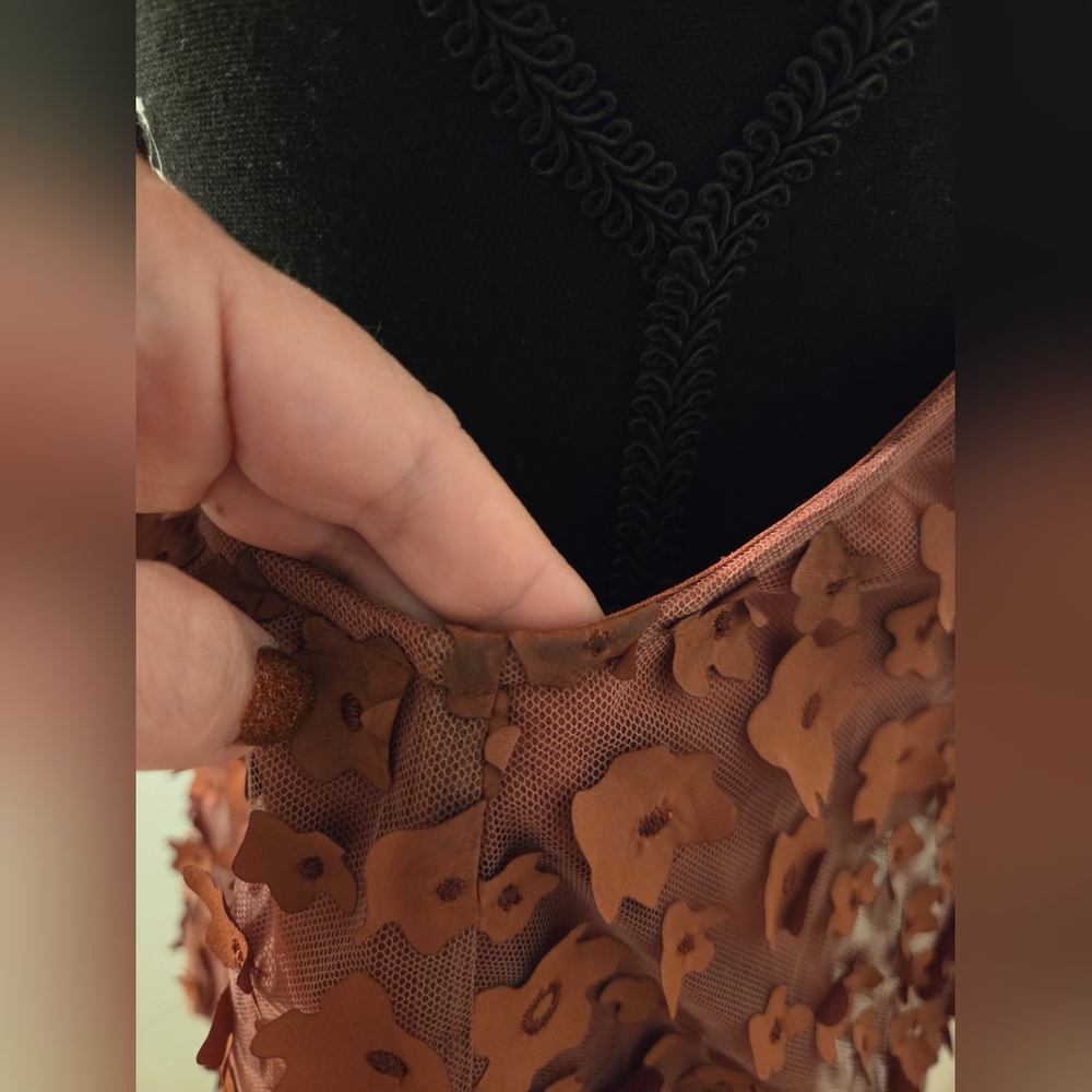 Eva Franco Textured Floral Halter Top - Rust - Picture 4 of 9